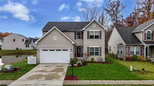 3784 Firethorn Dr, Aurora, OH, 44202-5210 | Card Image