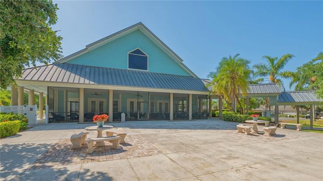 UNIT-305 - 19325 Water Oak Dr, Condo with 2 bedrooms, 1 bathrooms and null parking in PORT CHARLOTTE FL | Image 38