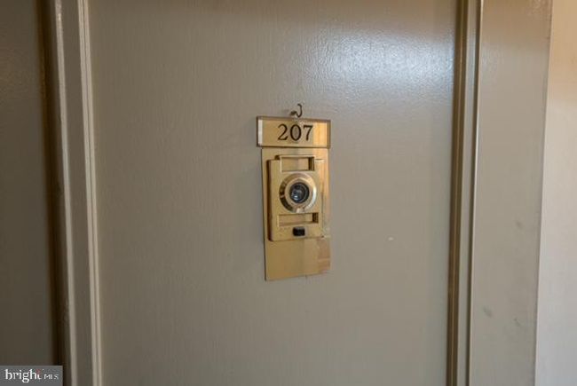 207 - 1030 E Lancaster Ave, Condo with 2 bedrooms, 1 bathrooms and null parking in BRYN MAWR PA | Image 5