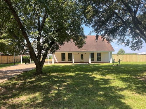 982 Highway 1184, Cottonport, LA, 71327-3843 | Card Image