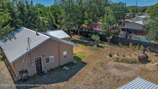 109 E 3 Rd St, House other with 3 bedrooms, 2 bathrooms and null parking in Capitan NM | Image 83