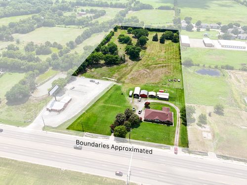 1709 N State Highway 121, Bonham, TX, 75418-2850 | Card Image