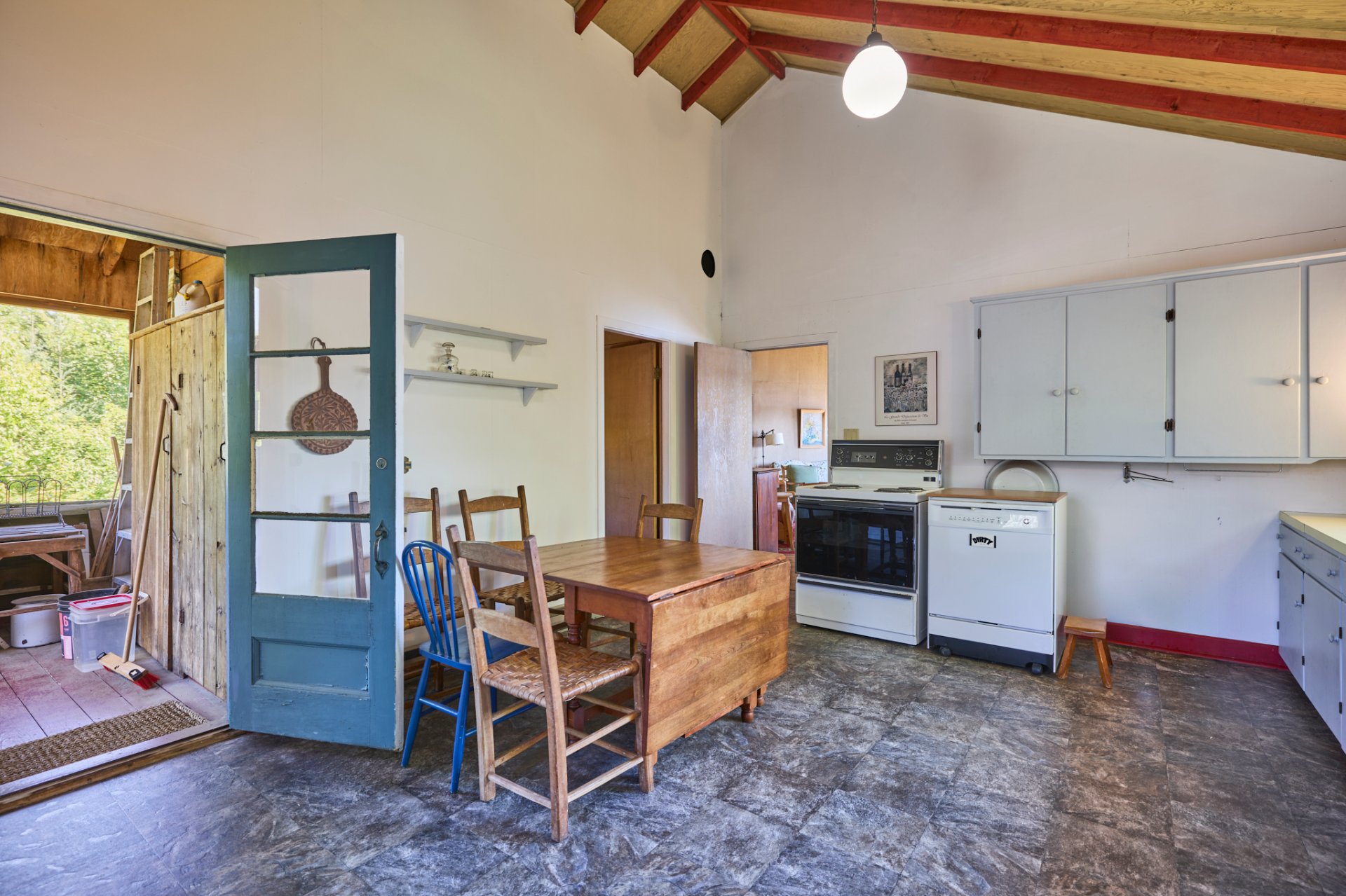 Residential in Saint-Adolphe-d'Howard 5