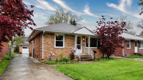 1098 Homestead Rd, South Euclid, OH, 44121-3566 | Card Image