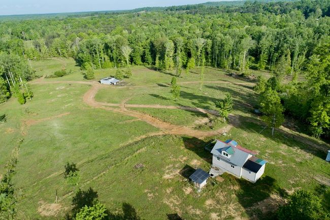 40.46AC Barker Cove Loop, Home with 1 bedrooms, 1 bathrooms and null parking in Palmer TN | Image 41