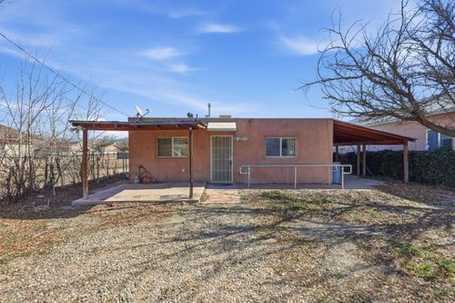 2428 William Street Se, Albuquerque, NM, 87102 | Card Image