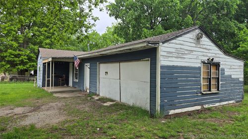 2915 E Ute St, Tulsa, OK, 74110-2824 | Card Image