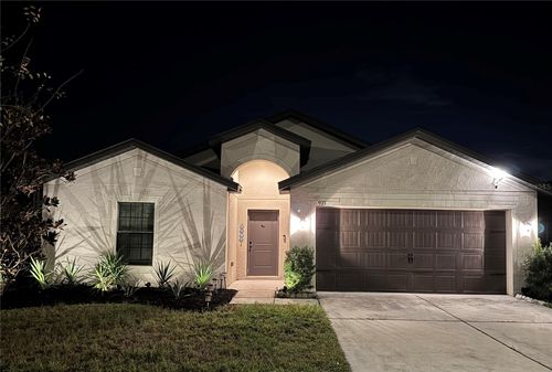 921 Wynnmere Walk Ave, RUSKIN, FL, 33570-2065 | Card Image