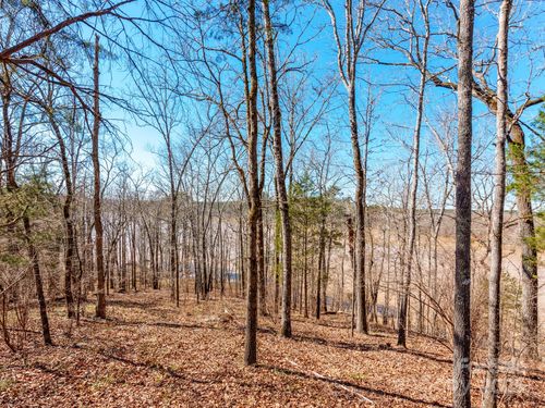 98 Great North Rd, Winnsboro, SC, 29180-7335 | Card Image