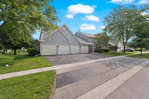 w1-78 Holmes Way, Schaumburg, IL, 60193-7416 | Card Image