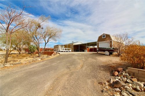 3720 N Hope Rd, Golden Valley, AZ, 86413-9031 | Card Image