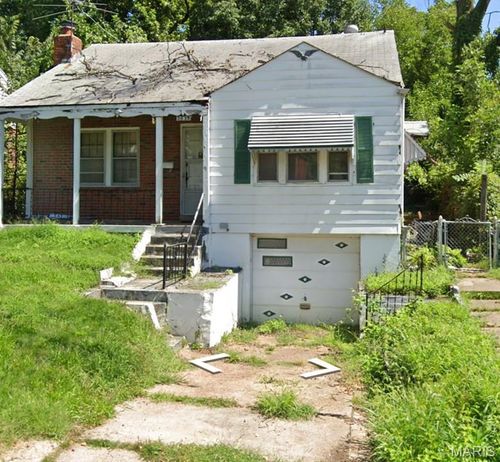 2615 Avie Dr, Saint Louis, MO, 63136-1308 | Card Image