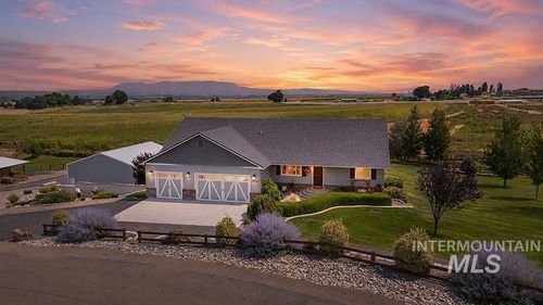 3820 Dundee, New Plymouth, ID, 83655-5001 | Card Image