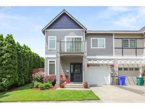 13637 Se 149th Ter, Happy Valley, OR, 97015-5504 | Card Image