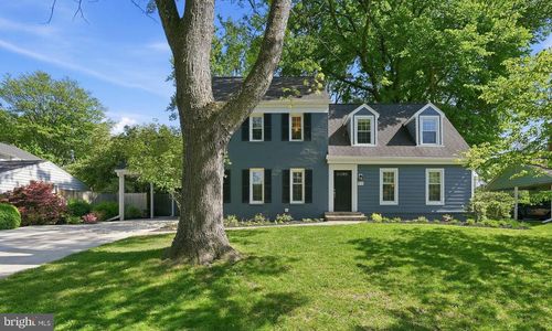 810 Duke St, ROCKVILLE, MD, 20850-1011 | Card Image
