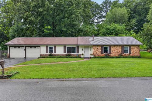 2122 Vicki Dr, BIRMINGHAM, AL, 35235-2020 | Card Image