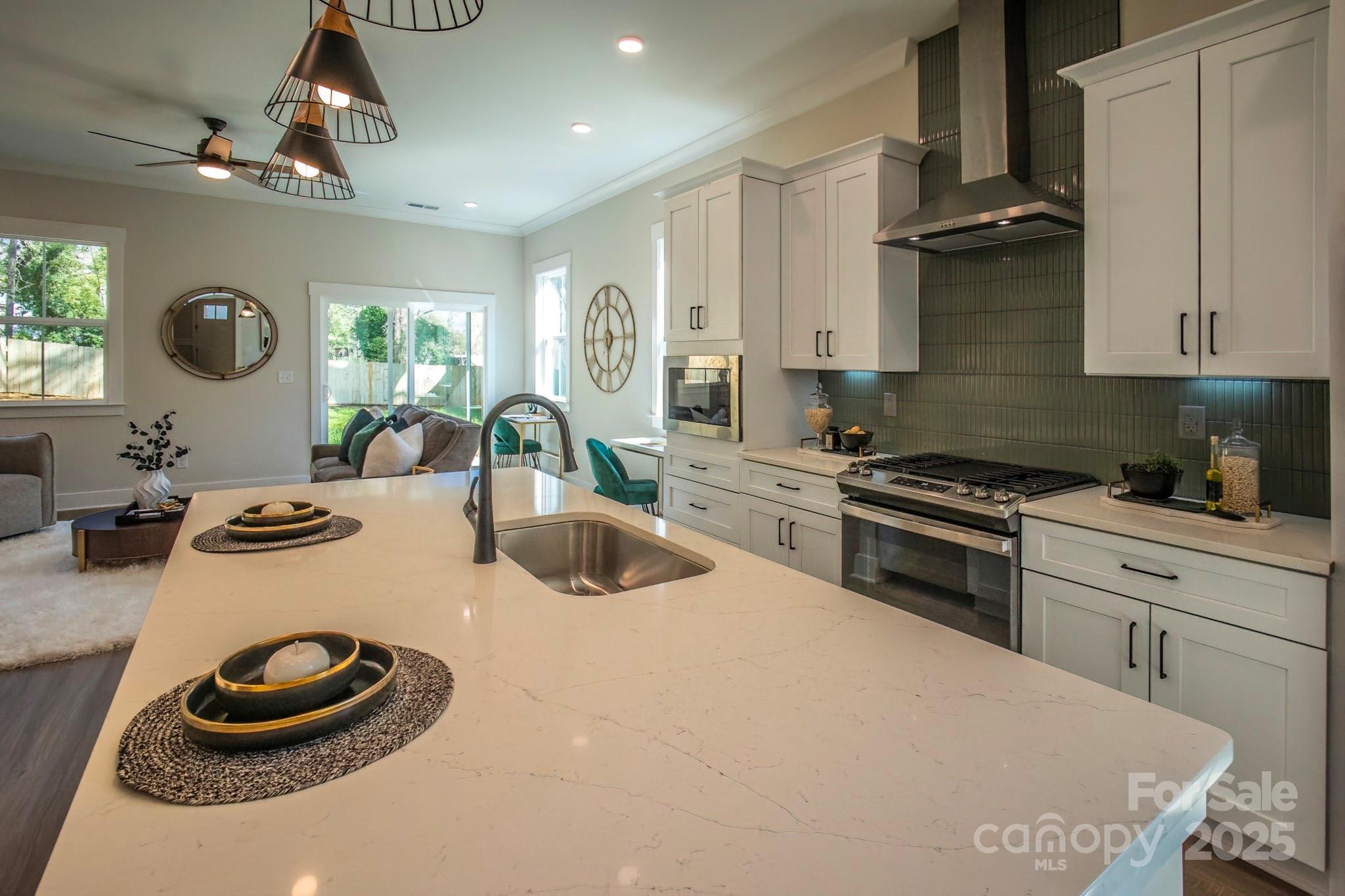 Rose St, Charlotte, NC 28208