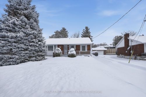 39 Appleford St, Gloucester, ON, K1J6T7 | Card Image