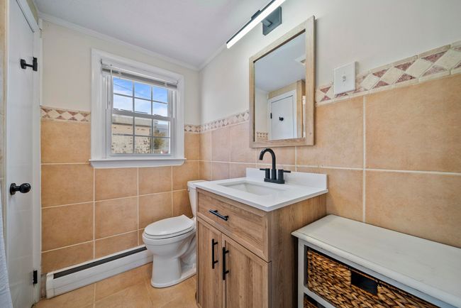 38 River St, House other with 3 bedrooms, 2 bathrooms and null parking in Seabrook NH | Image 16