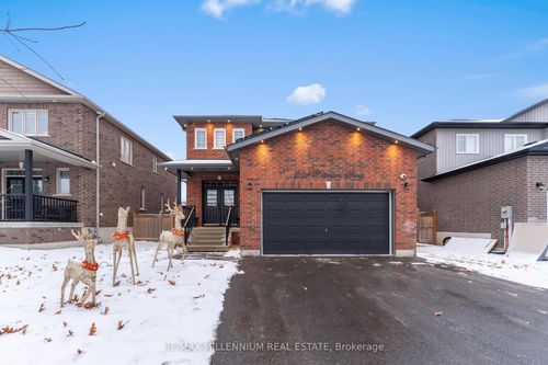 264 Patterson St, Beeton, ON, L0G1A0 | Card Image