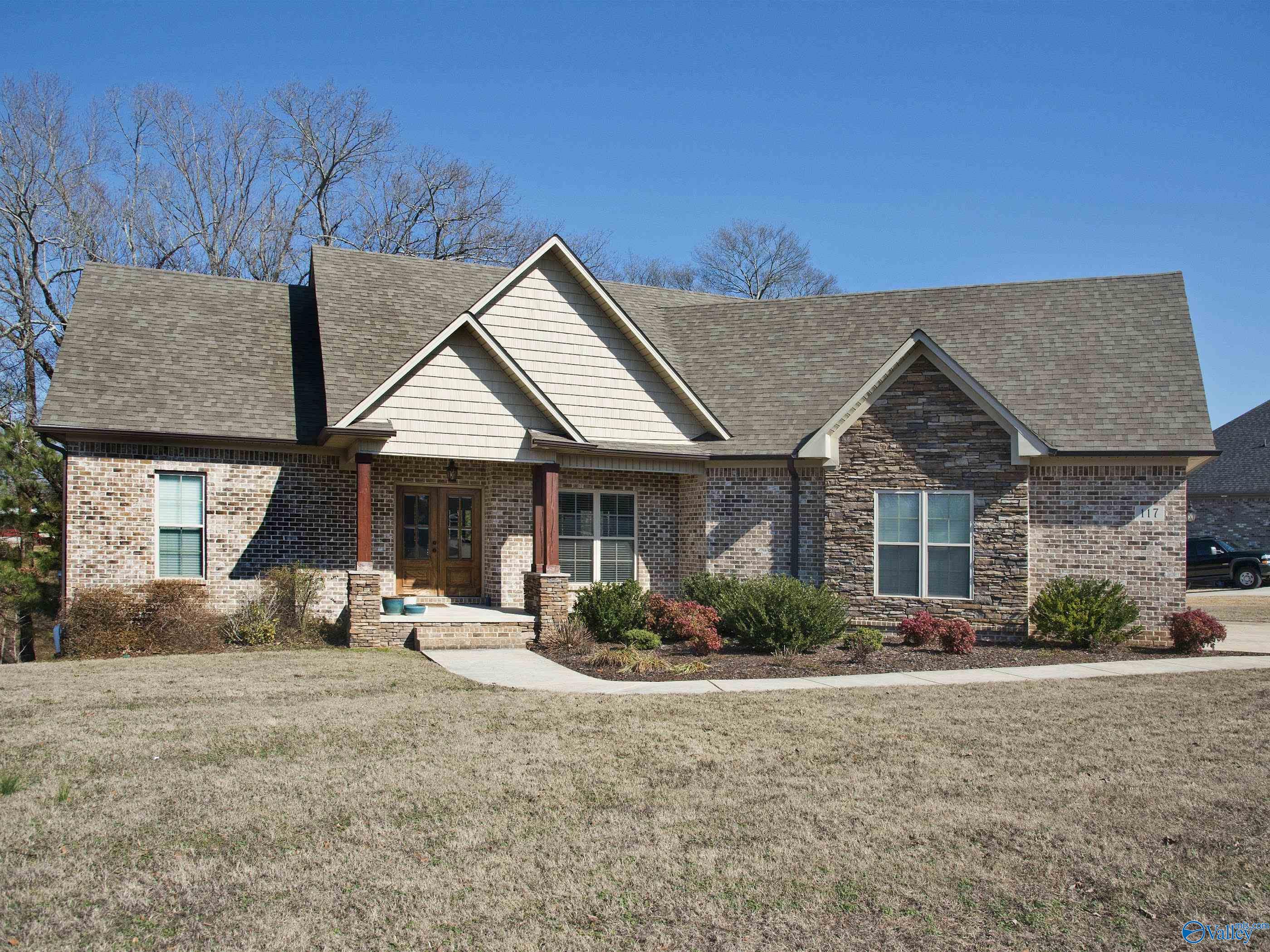 Moore Springs Cir, Huntsville, AL 35811