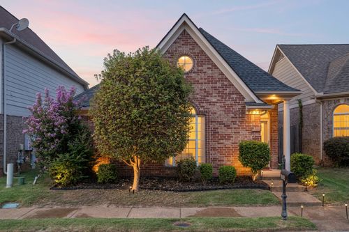 6854 Shorey Ln, Cordova, TN, 38018-7916 | Card Image
