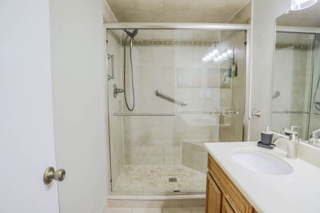 16539 Sarjay Dr, Condo with 2 bedrooms, 2 bathrooms and null parking in Clinton Twp MI | Image 32