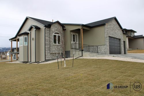 2665 Berkshire Way, Casper, WY, 82609-3897 | Card Image