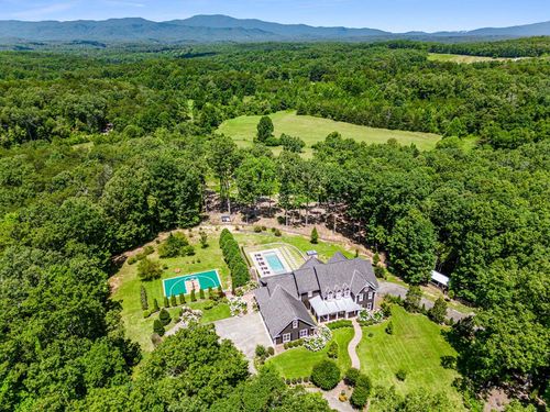 254 Nicholson Rd, Blue Ridge, GA, 30513-3165 | Card Image