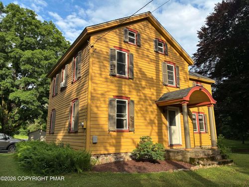 108 Effort Neola Road, Effort, PA, 18330 | Card Image