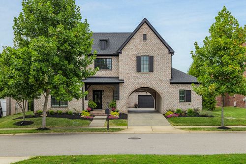 724 Fontwell Ln, Franklin, TN, 37064-1612 | Card Image