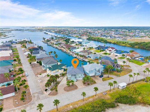 104 Bay Harbor Dr, Aransas Pass, TX, 78336-5804 | Card Image
