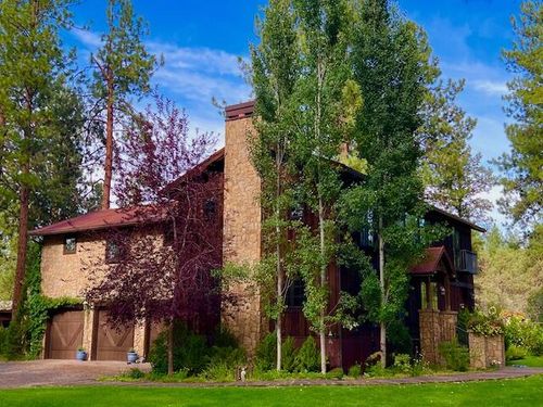 69960 Camp Polk Rd, Sisters, OR, 97759-9770 | Card Image