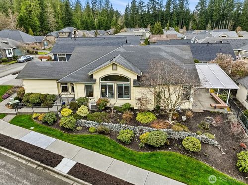 22926 Ne 132nd St, Redmond, WA, 98053-5663 | Card Image