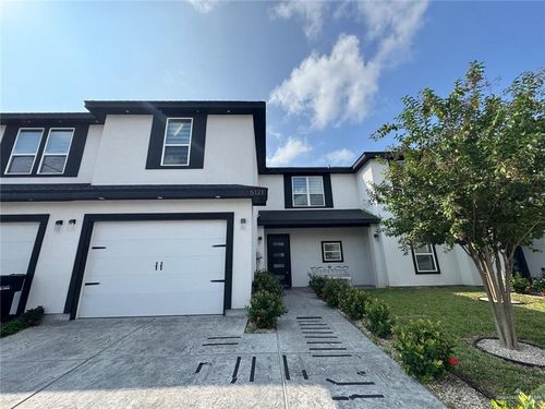 5121 Sequoia Ave, McAllen, TX, 78501-8638 | Card Image