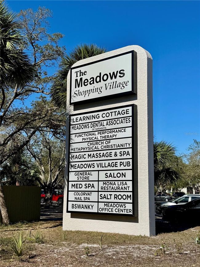 98 - 5138 Willow Links, Condo with 2 bedrooms, 2 bathrooms and null parking in SARASOTA FL | Image 29