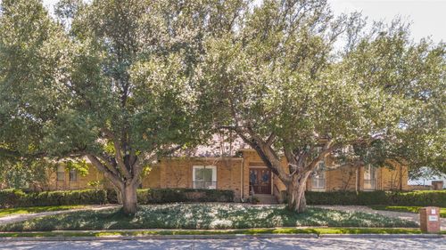 3800 Acapulco Ct, Irving, TX, 75062-6518 | Card Image