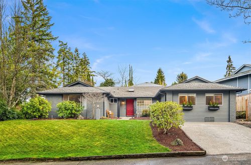 3118 167th Avenue Ne, Bellevue, WA, 98008 | Card Image