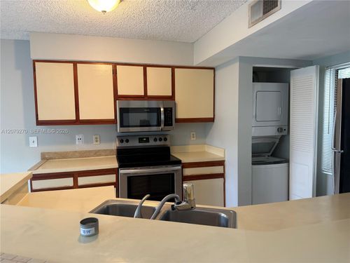 119-9999 Summerbreeze Dr, Sunrise, FL, 33322-5819 | Card Image