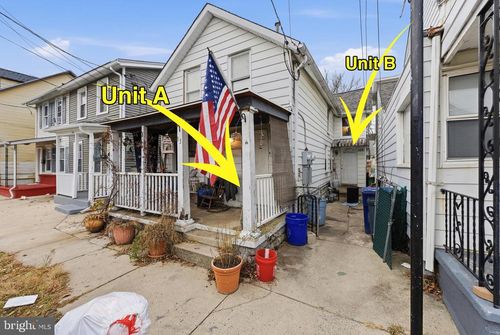 13 W Monroe St, Mount Holly, NJ, 08060-1708 | Card Image