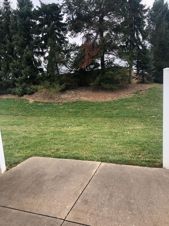 4410 Woodridge Dr, House other with 2 bedrooms, 2 bathrooms and 2 parking in Sandusky OH | Image 15