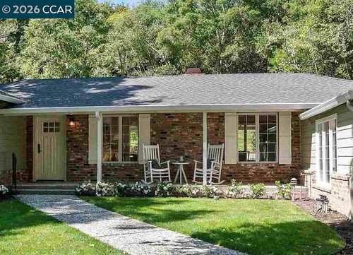 120 Las Vegas Rd, Orinda, CA, 94563-1921 | Card Image