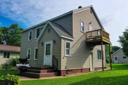 332 S Third Street, Medford, WI, 54451 | Card Image