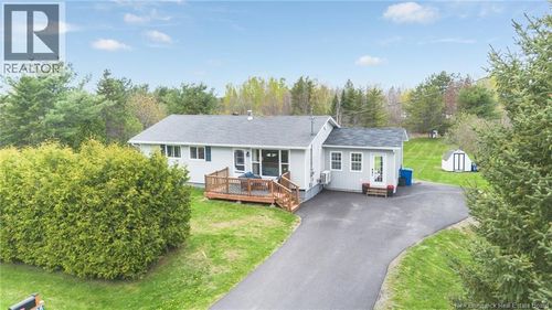 38 Christopher Dr, Burton, NB, E2V3H7 | Card Image
