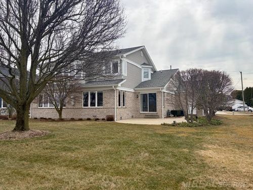 10438 Saint John Dr, Algonac, MI, 48001-4242 | Card Image