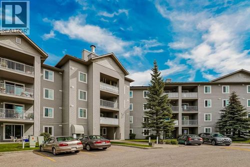 604 8 St Sw, Airdrie, AB, T4B2W4 | Card Image