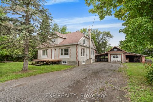 1015 Labrosse St, Saint Eugene, ON, K0B1P0 | Card Image
