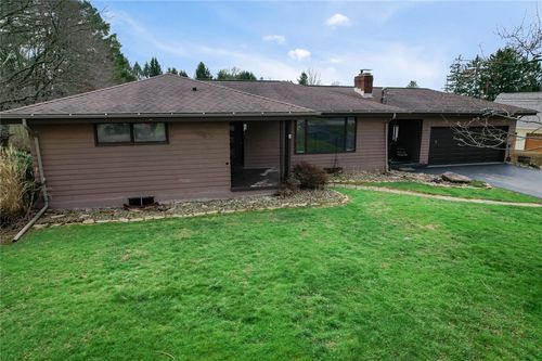 128 Shanahan Rd, Butler, PA, 16001-1318 | Card Image