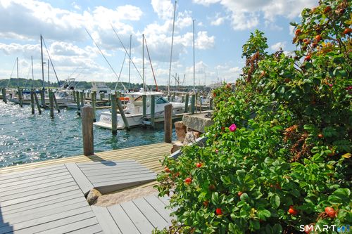 b39-4 Northwest St, Stonington, CT, 06378-1365 | Card Image