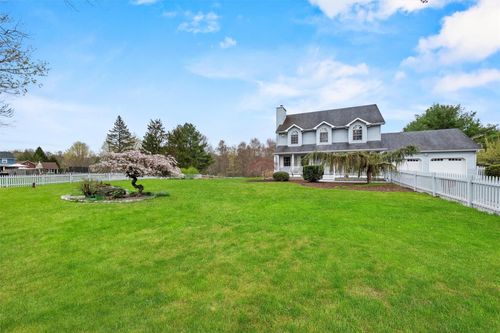 69 Mallory Ln, Pine Bush, NY, 12566-6508 | Card Image
